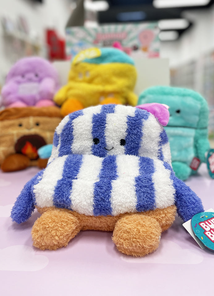 PELUCHE KAWAII FAUTEUIL 20CM