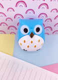 TAILLE-CRAYONS GROS HIBOU : BLEU